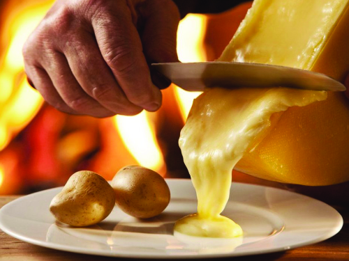 RACLETTE & FONDUE